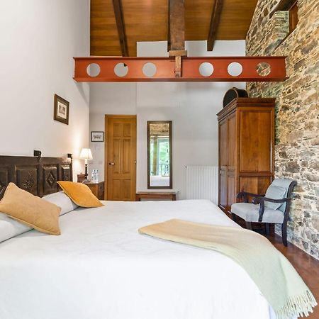 Casa Peleyon Bed & Breakfast กาสโตรโพล ภายนอก รูปภาพ