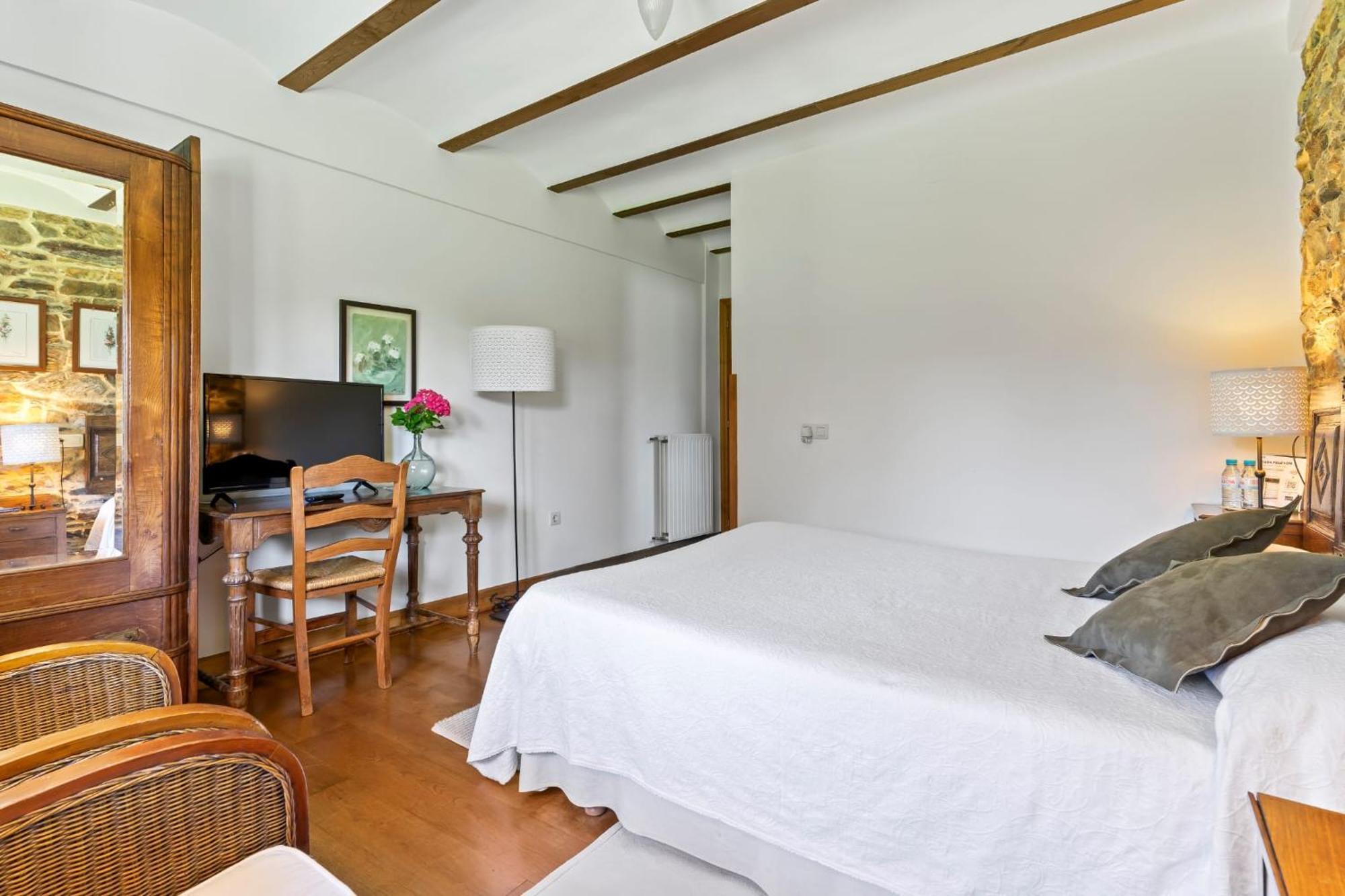 Casa Peleyon Bed & Breakfast กาสโตรโพล ภายนอก รูปภาพ