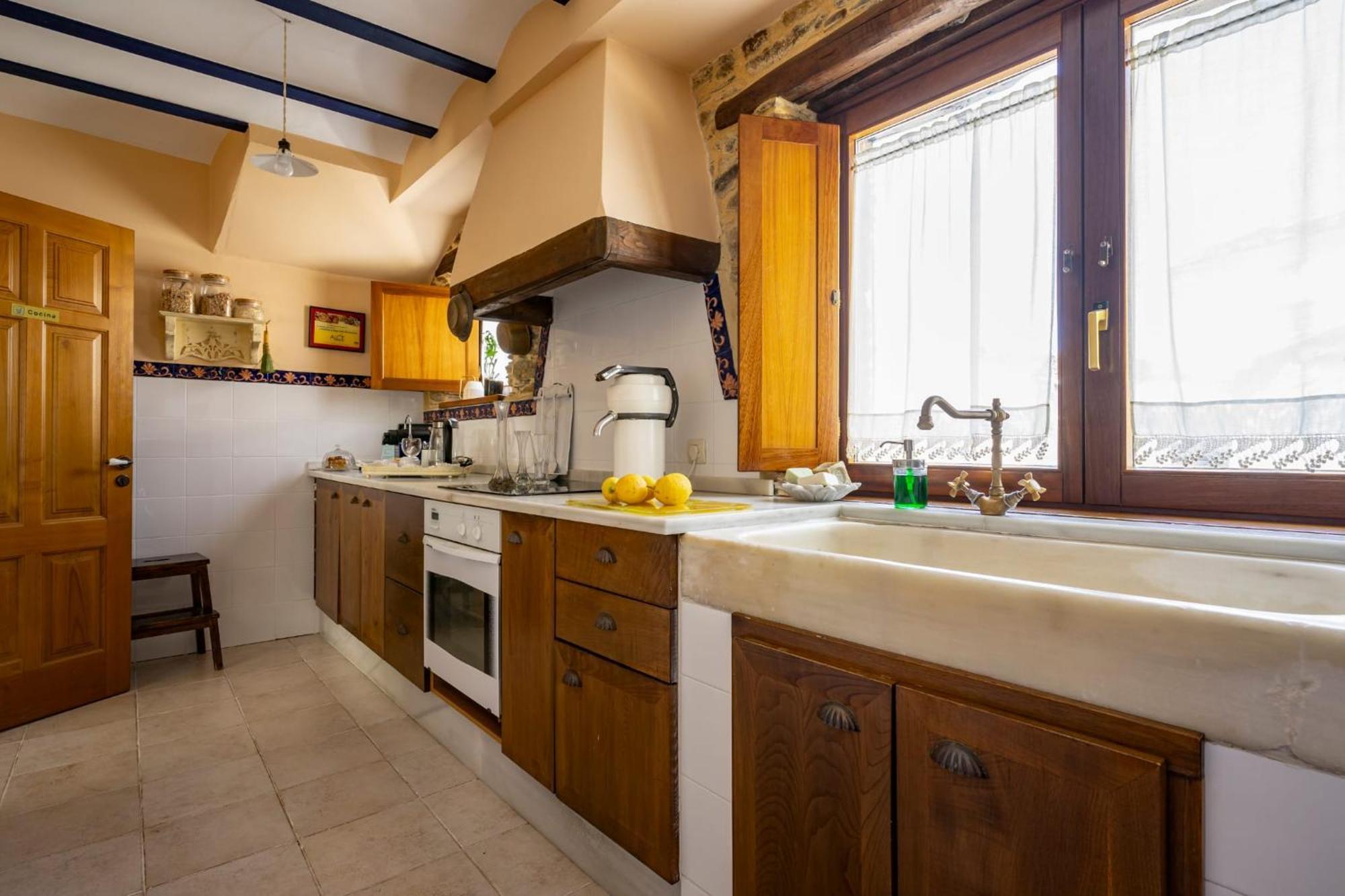 Casa Peleyon Bed & Breakfast กาสโตรโพล ภายนอก รูปภาพ