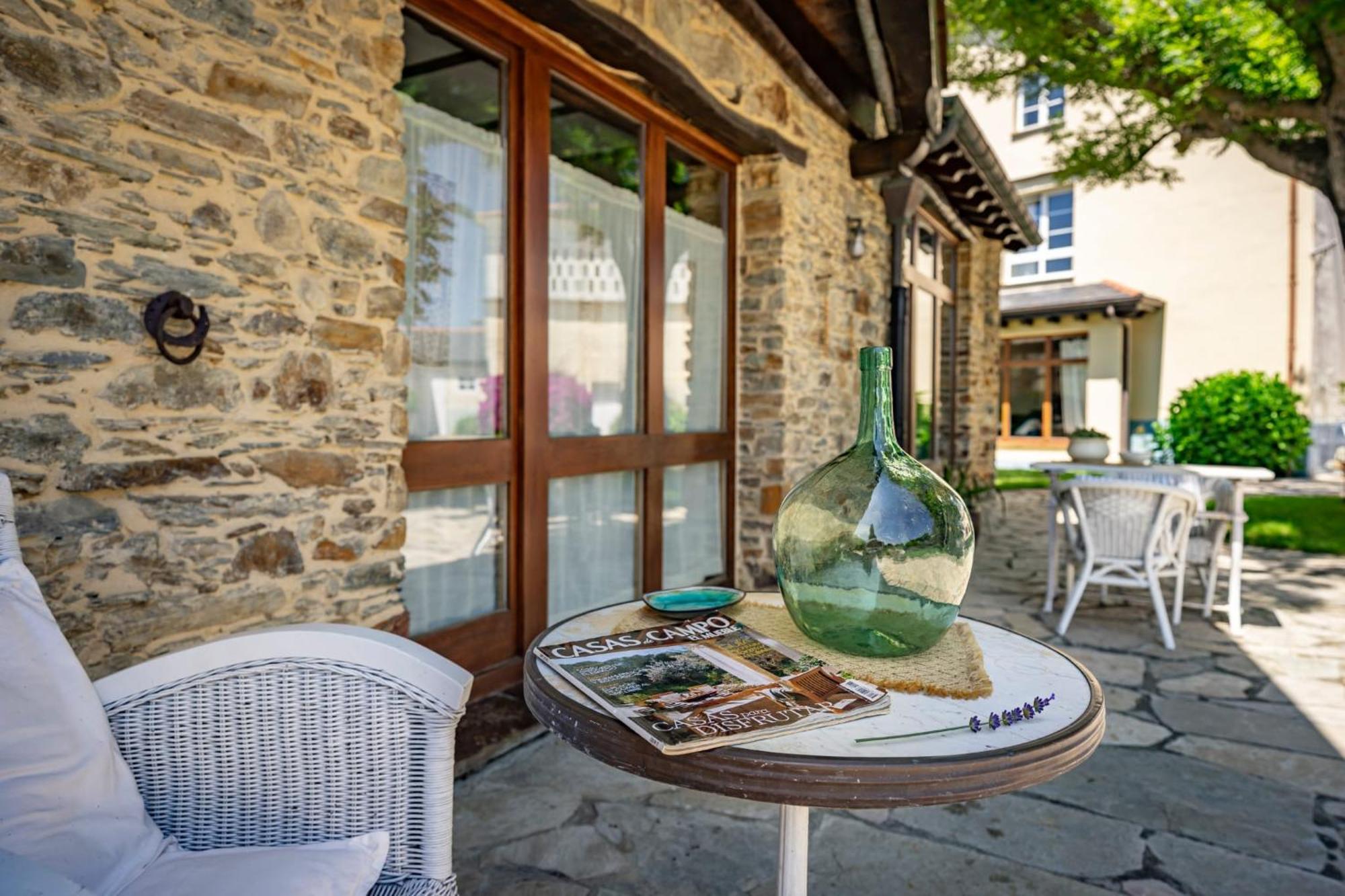 Casa Peleyon Bed & Breakfast กาสโตรโพล ภายนอก รูปภาพ