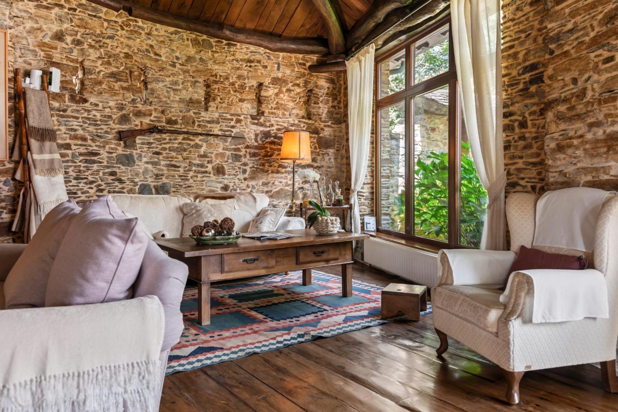Casa Peleyon Bed & Breakfast กาสโตรโพล ภายนอก รูปภาพ