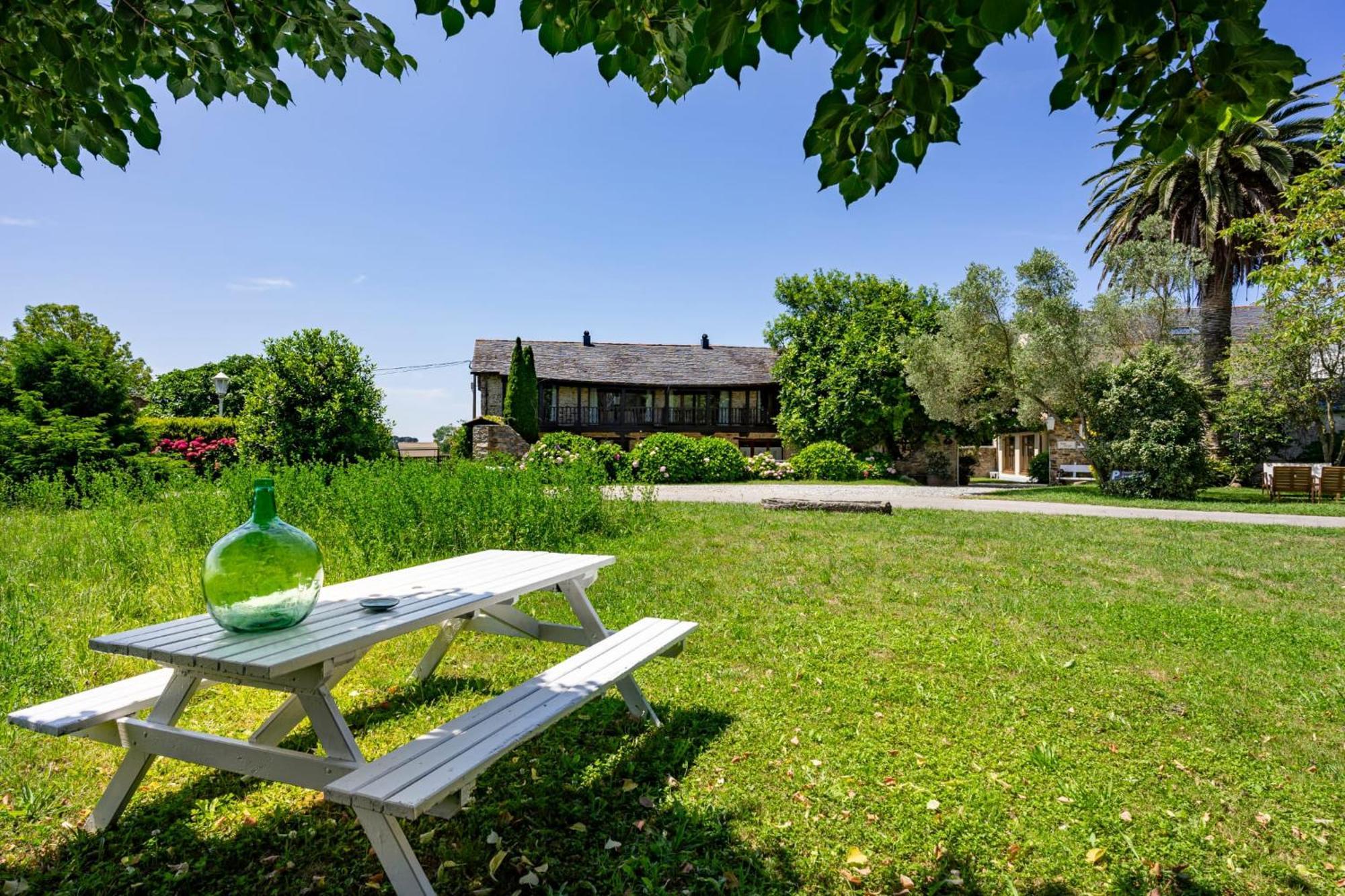 Casa Peleyon Bed & Breakfast กาสโตรโพล ภายนอก รูปภาพ