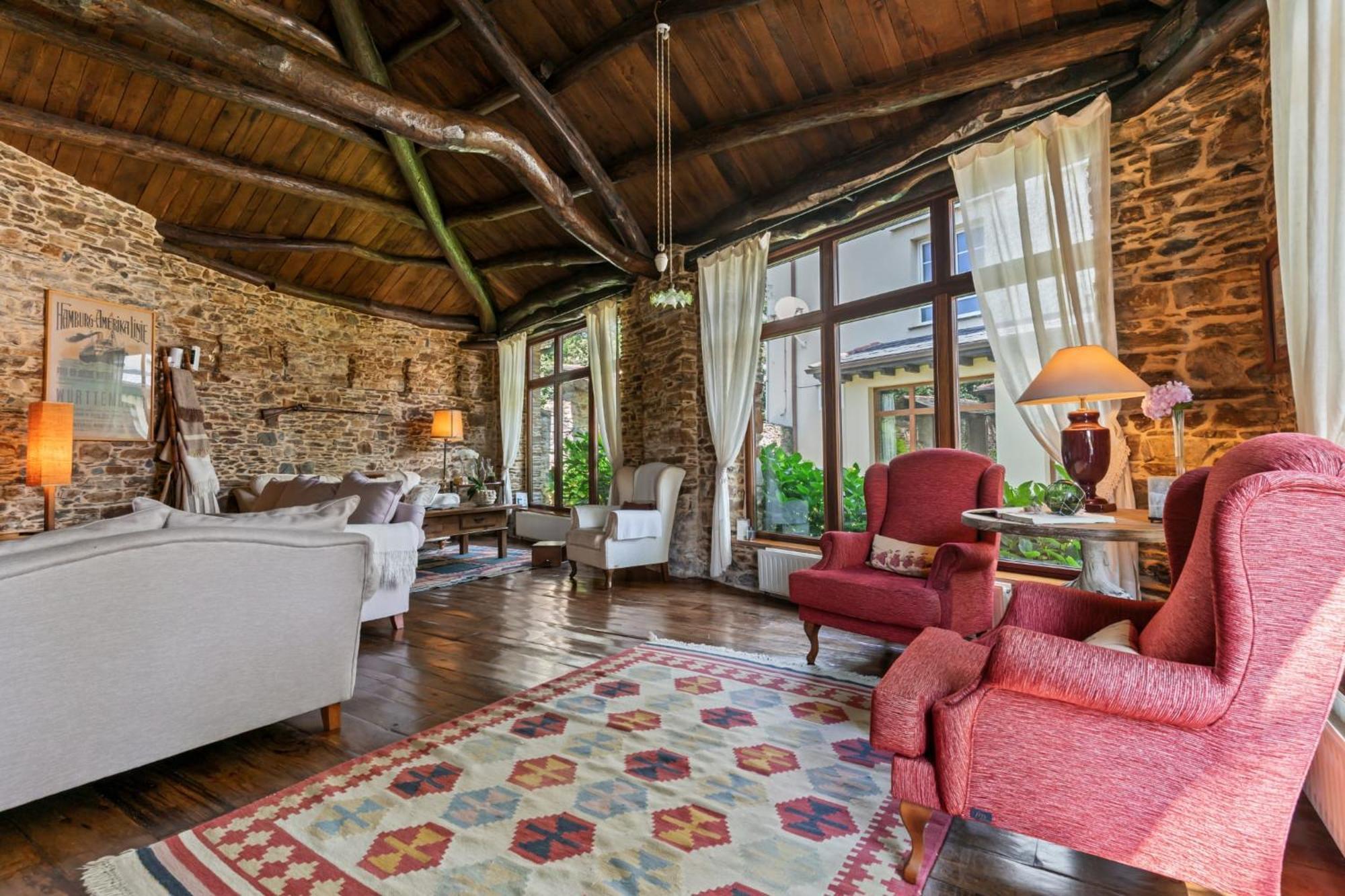 Casa Peleyon Bed & Breakfast กาสโตรโพล ภายนอก รูปภาพ